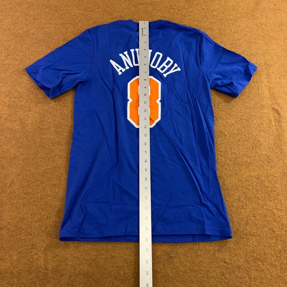 Nike Boys Large Blue New York Knicks OG Anunoby 8 NBA Graphic T-Shirt NWT